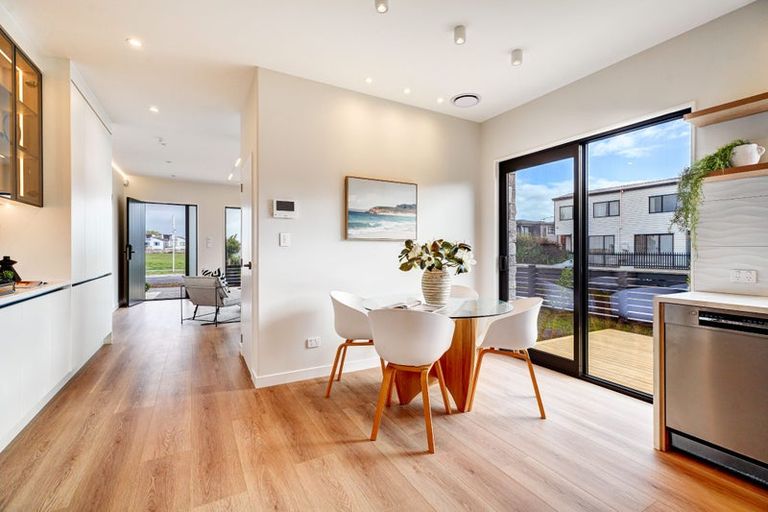 Photo of property in 1 Sails Road, Hobsonville, 0616