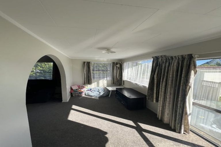 Photo of property in 65 Liverpool Street, Levin, 5510