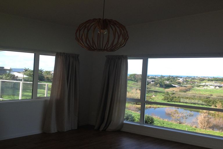 Photo of property in 45 Mayor View Terrace, Waihi Beach, 3611