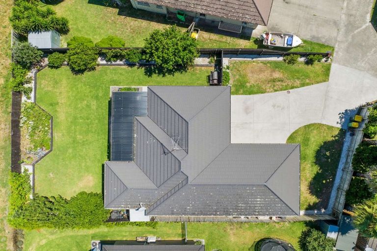 Photo of property in 26 Breaker Grove, Waiuku, 2123
