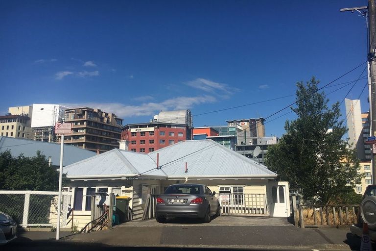 Photo of property in 3/23 Clifton Terrace, Kelburn, Wellington, 6012