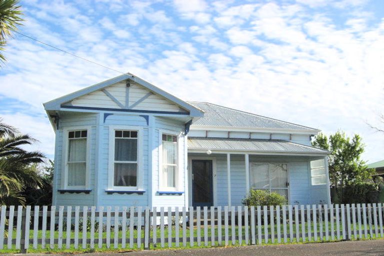 Photo of property in 7 Kings Avenue, Gonville, Whanganui, 4501