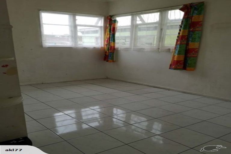 Photo of property in 92 Vogel Street, Roslyn, Palmerston North, 4414