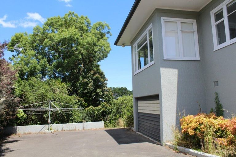 Photo of property in 4 Hillside Terrace, Saint Johns Hill, Whanganui, 4500