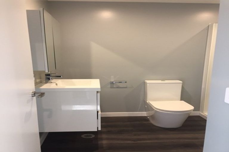 Photo of property in 28b Freyberg Street, Waterloo, Lower Hutt, 5011