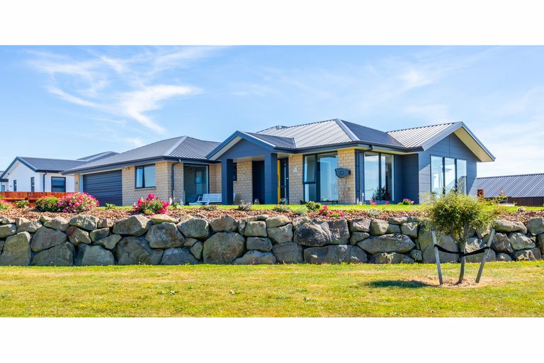 Photo of property in 12 Lancewood Terrace, Oceanview, Timaru, 7910