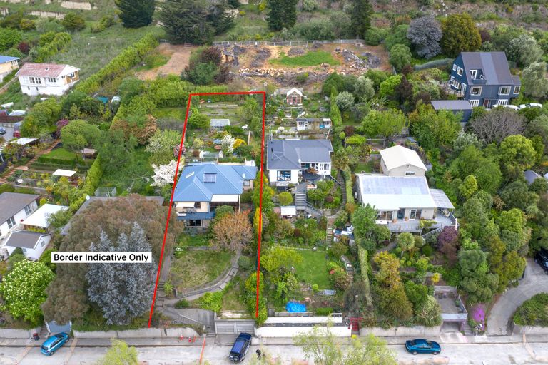 Photo of property in 125 Port Hills Road, Heathcote Valley, Christchurch, 8022