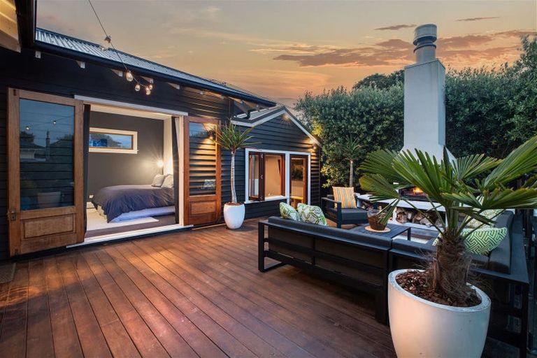 Photo of property in 26 Head Street, Sumner, Christchurch, 8081