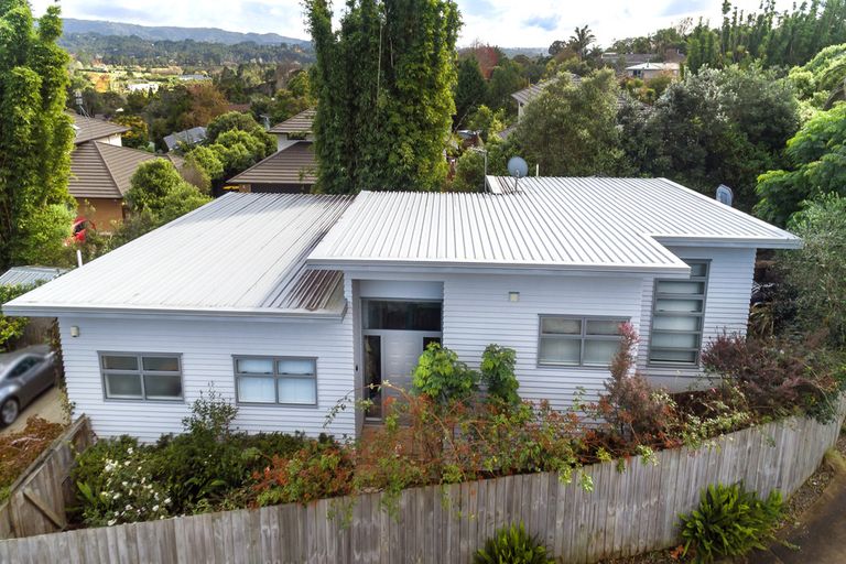 Photo of property in 144g Glengarry Road, Glen Eden, Auckland, 0602
