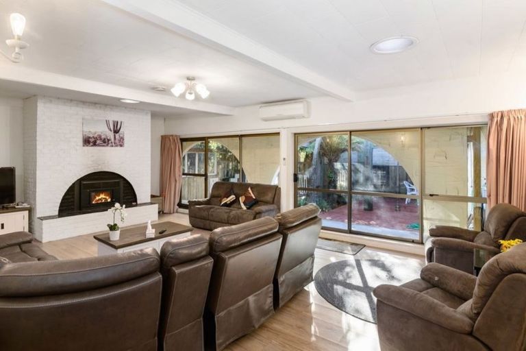 Photo of property in 127 Old Taupo Road, Utuhina, Rotorua, 3015