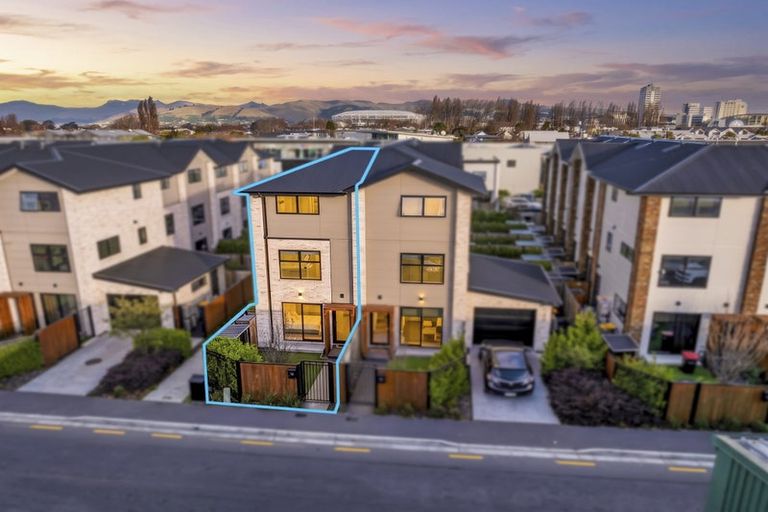 Photo of property in 2/36 Aberdeen Street, Christchurch Central, Christchurch, 8013