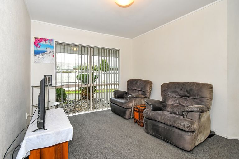 Photo of property in 61 Brylee Drive, Conifer Grove, Takanini, 2112