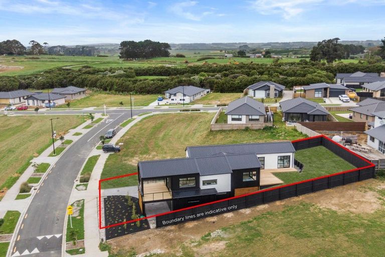 Photo of property in 5 Nola Avenue, Glenbrook, 2681