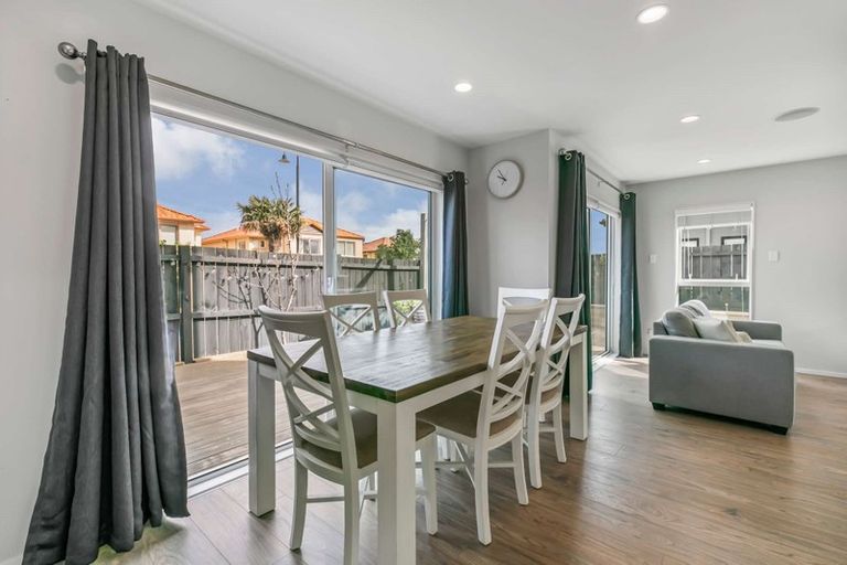 Photo of property in 39 Nautilus Drive, Gulf Harbour, Whangaparaoa, 0930