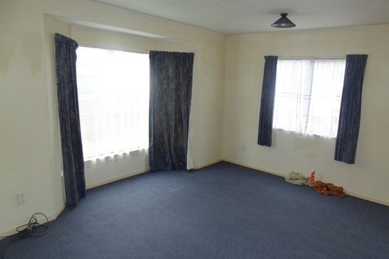 Photo of property in 2/14 Martin Road, Manurewa, Auckland, 2102