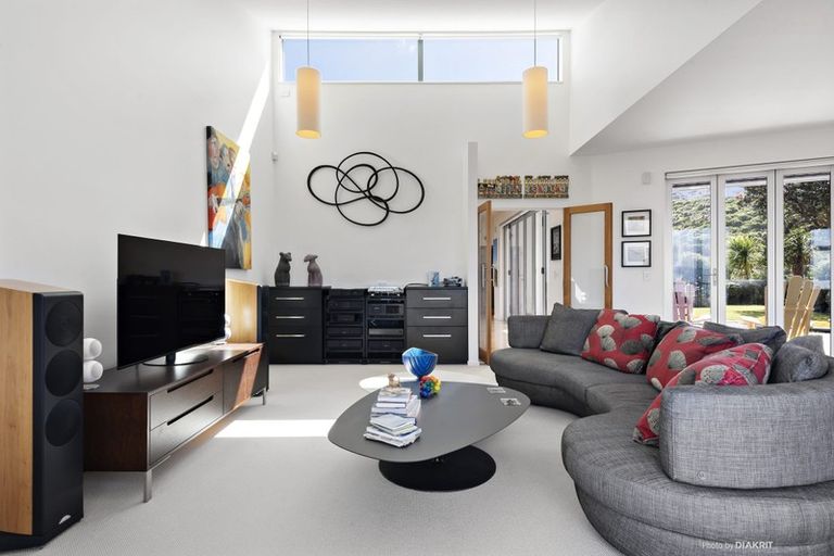 Photo of property in 102 Mitchell Street, Brooklyn, Wellington, 6021