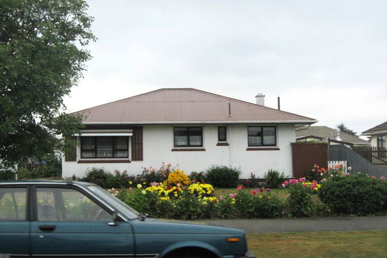 Photo of property in 3 Bideford Place, Dallington, Christchurch, 8061