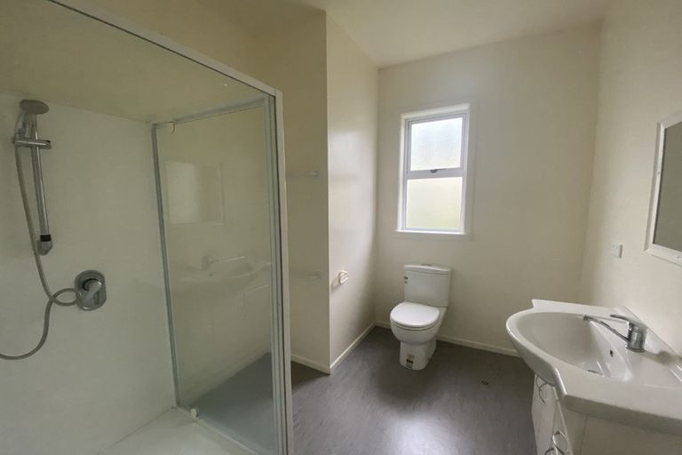 Photo of property in 30 Tiber Street, Island Bay, Wellington, 6023