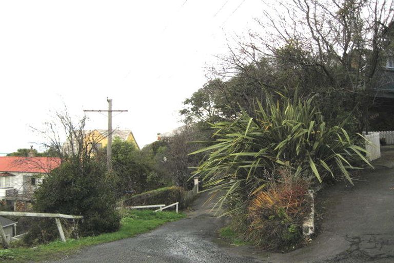 Photo of property in 32 Motu Street, Saint Clair, Dunedin, 9012