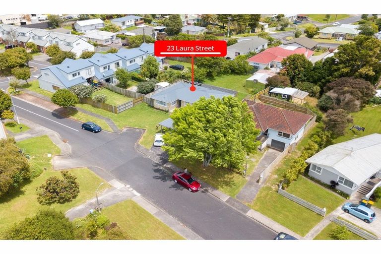 Photo of property in 23 Laura Street, Kelston, Auckland, 0602
