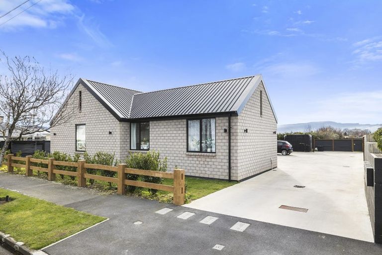 Photo of property in 1b Dey Street, Mosgiel, 9024