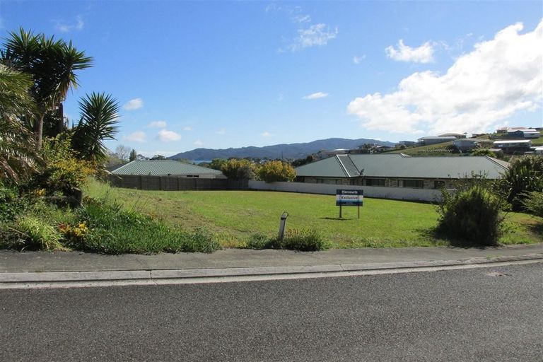 Photo of property in 18 Hibiscus Avenue, Cable Bay, 0420