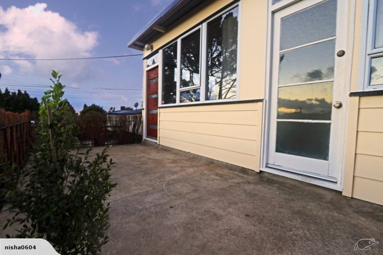 Photo of property in 15/31 Blease Street, New Lynn, Auckland, 0600