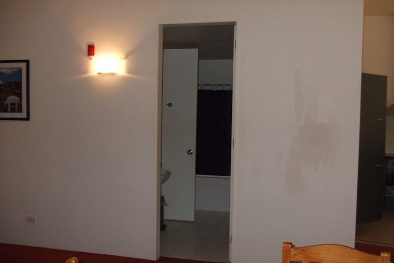 Photo of property in Sirocco Apartments, 402/8 Church Street, Wellington Central, Wellington, 6011