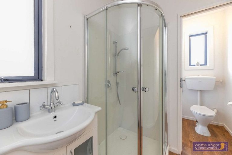 Photo of property in 110 Yaldhurst Road, Sockburn, Christchurch, 8042