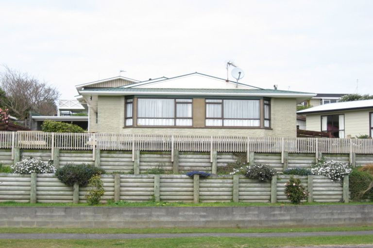 Photo of property in 37 Glamis Avenue, Bell Block, New Plymouth, 4312