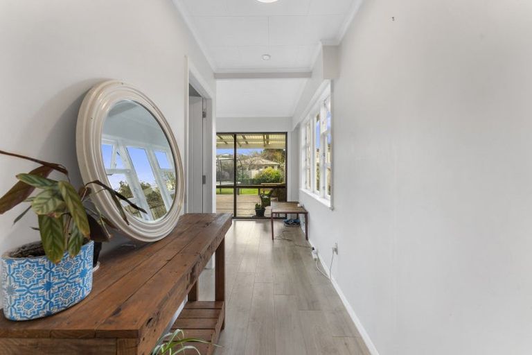 Photo of property in 16 Dudley Street, Levin, 5510