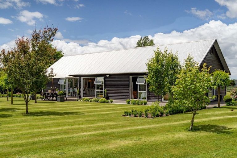 Photo of property in 152 Willow Park Drive, Opaki, Masterton, 5871