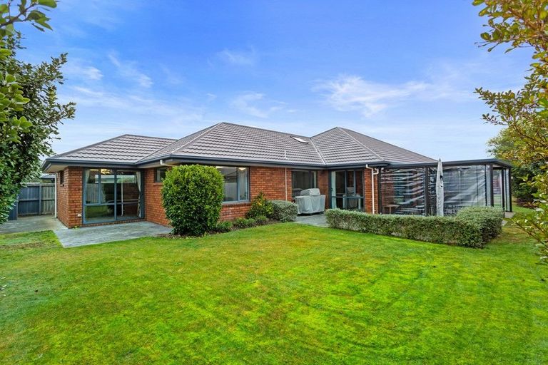 Photo of property in 6 Yellowlees Drive, Kaiapoi, 7630
