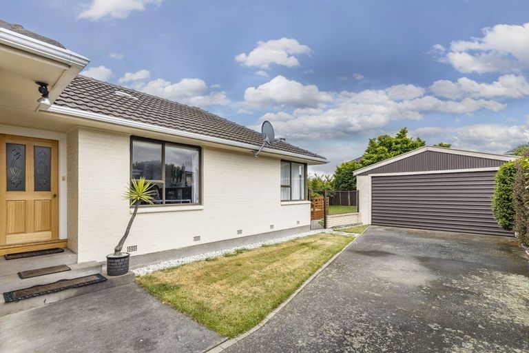 Photo of property in 23 Colman Avenue, Sockburn, Christchurch, 8042