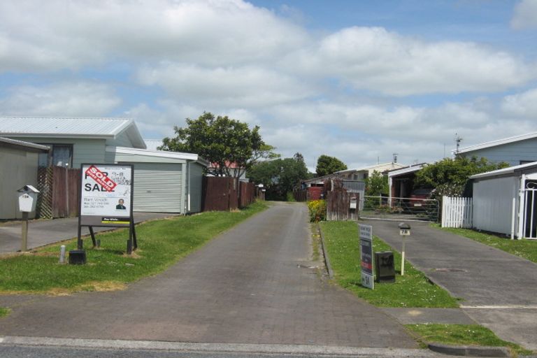 Photo of property in 1/9 Maplesden Drive, Clendon Park, Auckland, 2103