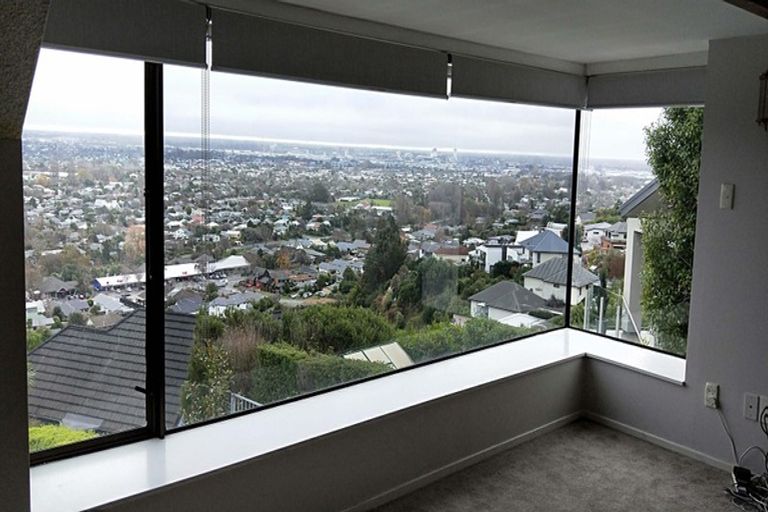 Photo of property in 39 Whaka Terrace, Huntsbury, Christchurch, 8022