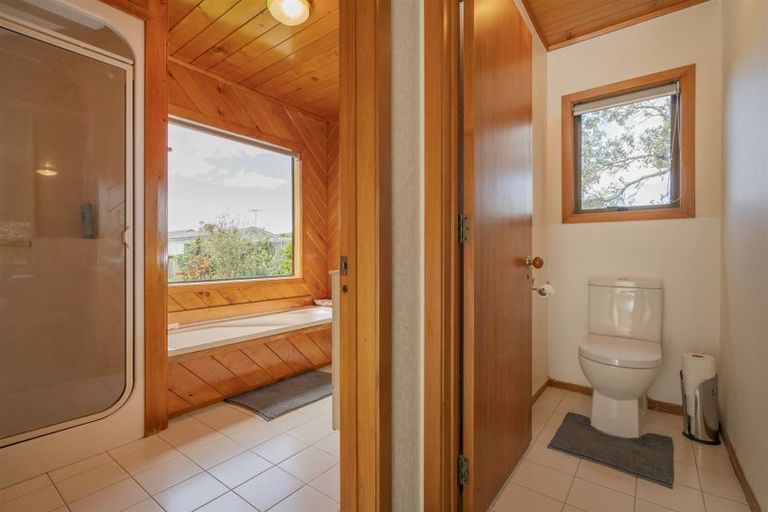 Photo of property in 93 Robinson Road, Whitianga, 3510