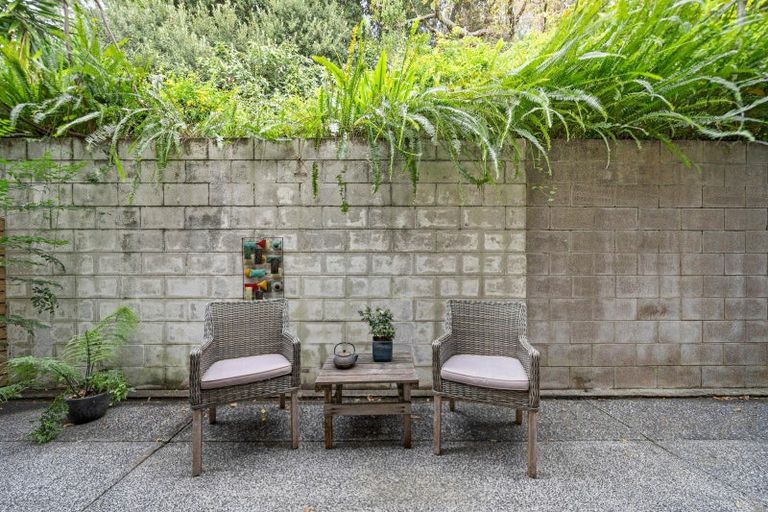 Photo of property in 3/14a Albert Road, Devonport, Auckland, 0624