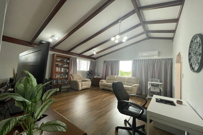 Photo of property in 151 Settlement Road, Papakura, 2110