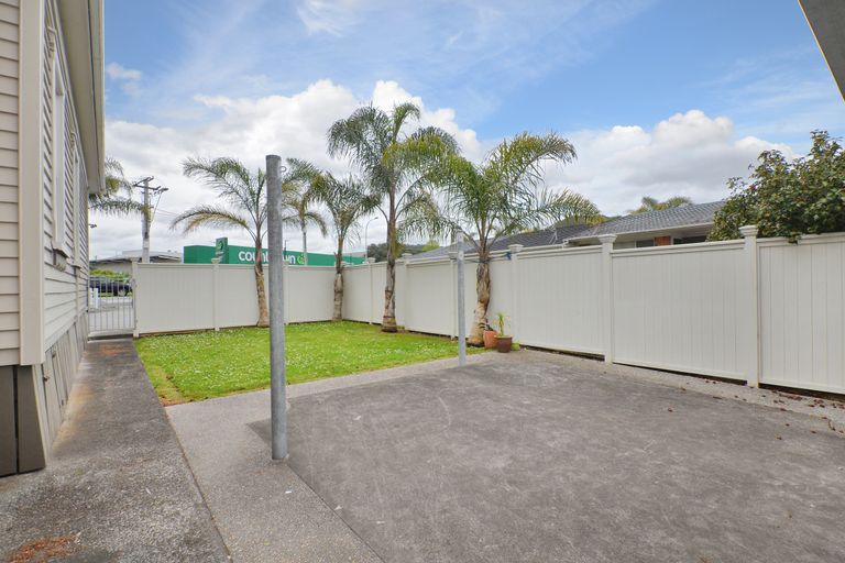 Photo of property in 13 Manse Street, Regent, Whangarei, 0112