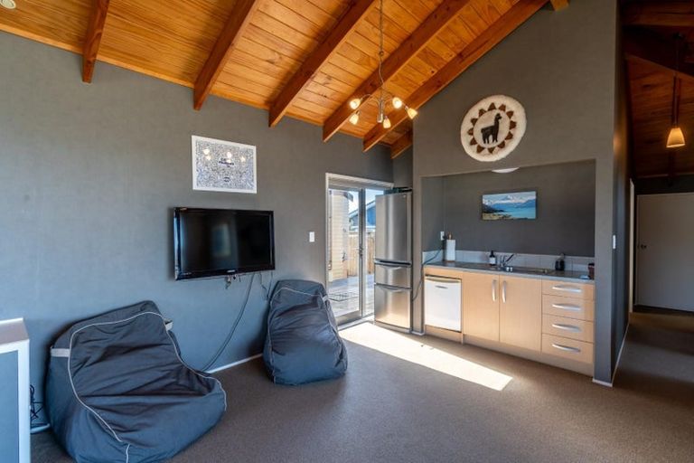 Photo of property in 715 Pukehina Parade, Pukehina, 3189