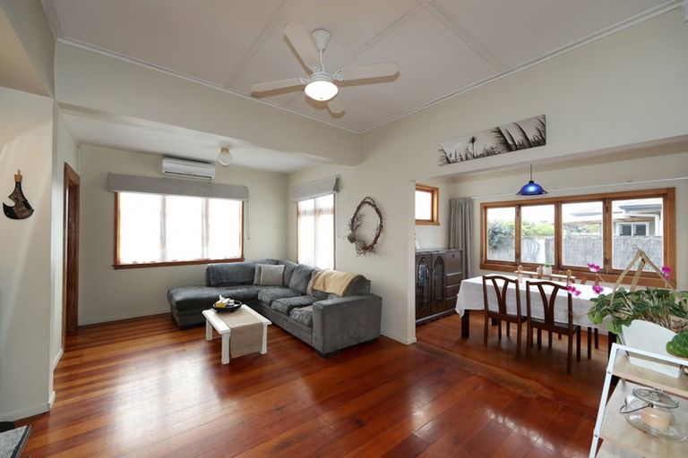 Photo of property in 219 Georges Drive, Napier South, Napier, 4110