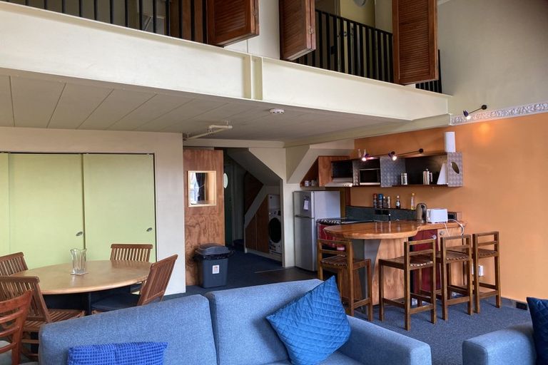 Photo of property in Qba Apartments, 1a/51 Webb Street, Mount Cook, Wellington, 6011