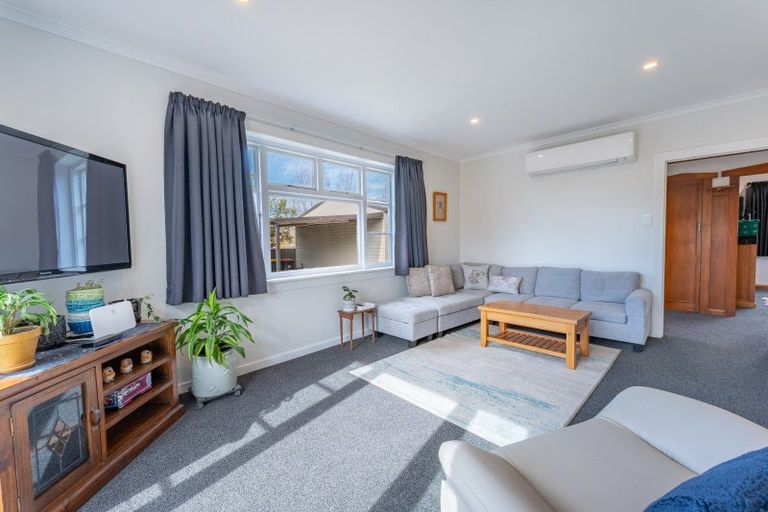 Photo of property in 11 South Terrace Road, Geraldine, 7930