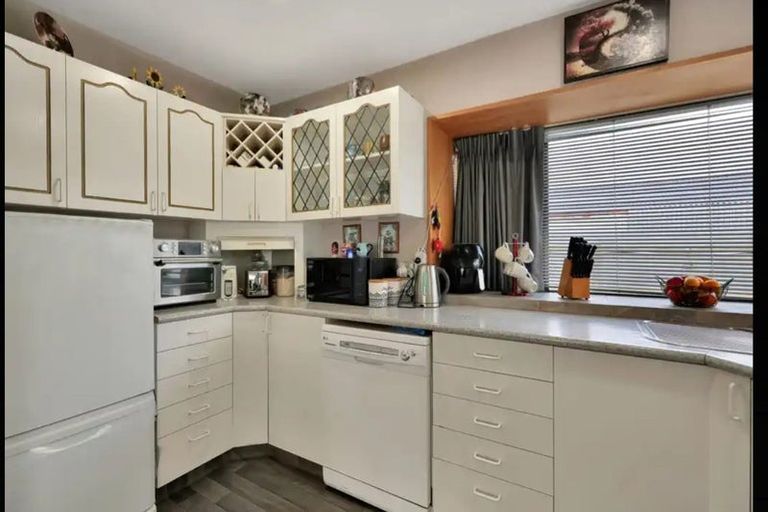 Photo of property in 6 Shearer Street, Tinwald, Ashburton, 7700