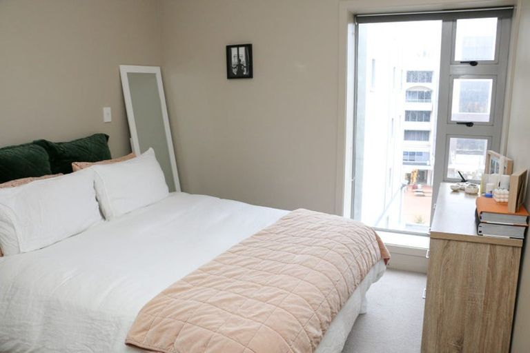 Photo of property in Bellagio Apartments, 5e/39 Taranaki Street, Te Aro, Wellington, 6011
