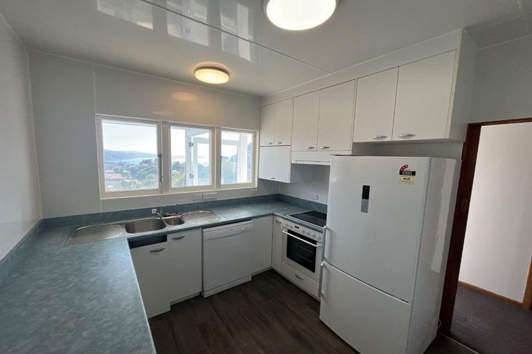 Photo of property in 5 Saint Michaels Crescent, Kelburn, Wellington, 6012