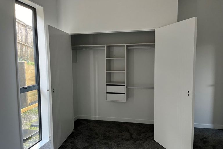 Photo of property in 31a Larne Avenue, Pakuranga Heights, Auckland, 2010