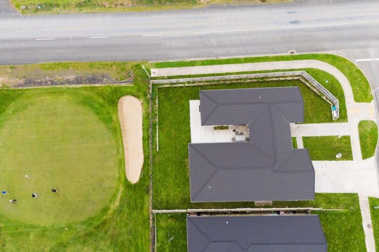 Photo of property in 79 Murray Ward Drive, Te Kauwhata, 3710
