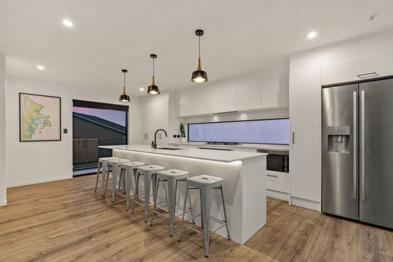 Photo of property in 22 Trevally Place, Snells Beach, 0920